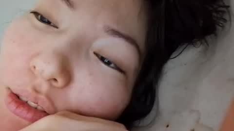 honey_yuzu online show from February 12, 8:07 am