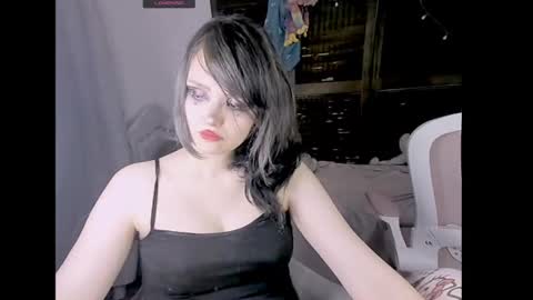 Honey Apple Alaska online show from October 25, 3:18 am