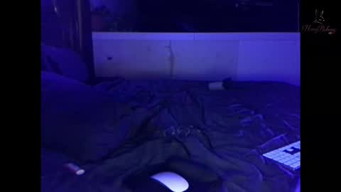 honeybuhnny online show from March 28, 8:27 am