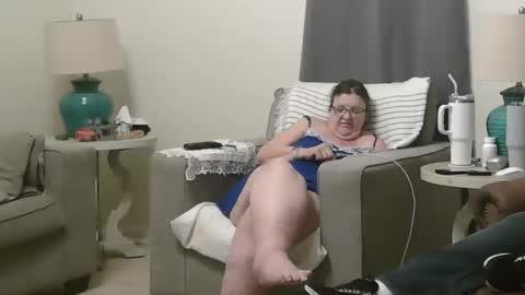 Honey online show from March 9, 9:14 pm