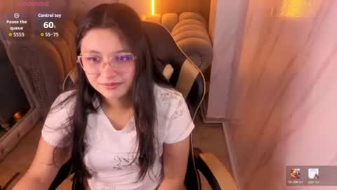 honeydoll_tf online show from June 25, 12:43 pm