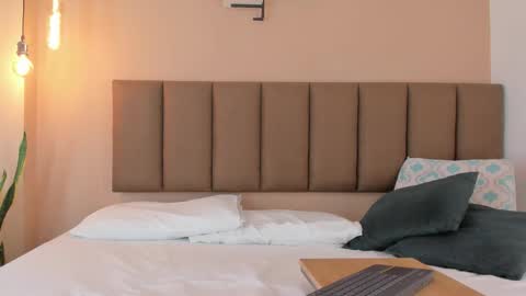 honeygray02 online show from October 14, 12:19 pm