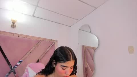 honeyht online show from July 17, 12:18 pm