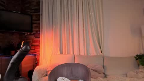 Alexia online show from February 5, 11:03 am