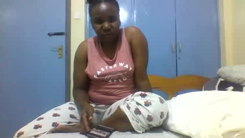 Honeymuny online show from November 11, 8:00 pm