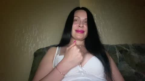 honeyvibe26 online show from June 25, 8:36 pm