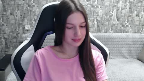 Nancy online show from December 23, 8:57 pm