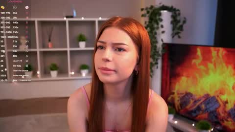 honneybunneey online show from November 3, 8:04 am