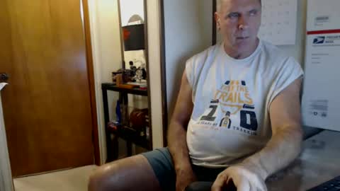 Jayson online show from October 15, 12:39 pm