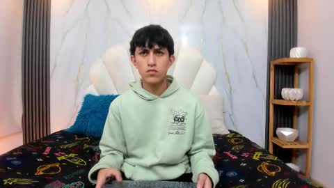 hoot_booys_ online show from January 10, 8:58 pm