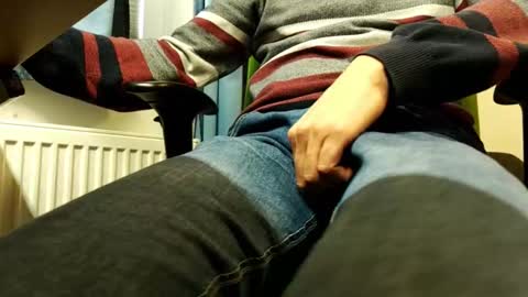 hor34ny5 online show from December 3, 10:05 am