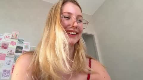 Audrey online show from September 30, 2:44 am