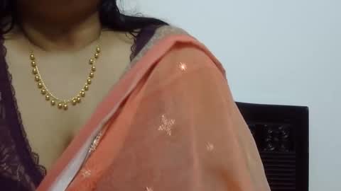 horneydesibabe online show from December 27, 3:26 pm