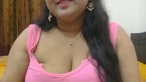 horneydesibabe online show from October 19, 6:45 pm