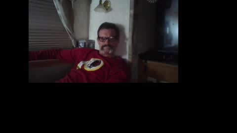 joey online show from April 17, 9:00 am