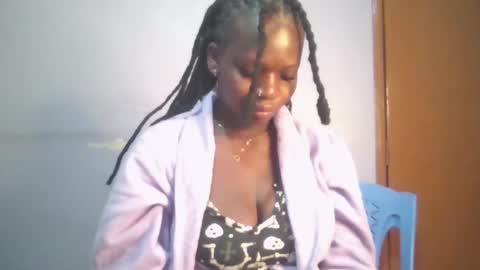 phanice online show from October 5, 3:48 am