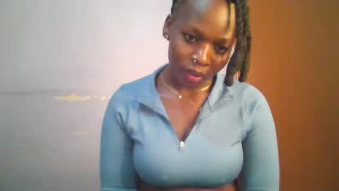 phanice online show from October 17, 7:23 am