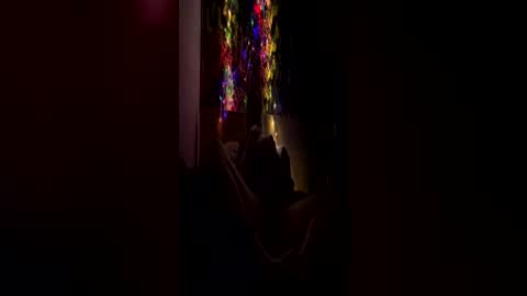 Horny Rockstar420 online show from June 18, 3:56 am