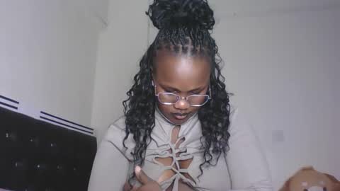 Lucy online show from April 19, 6:21 pm