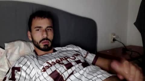 hornyasfuckk33 online show from October 17, 9:52 pm