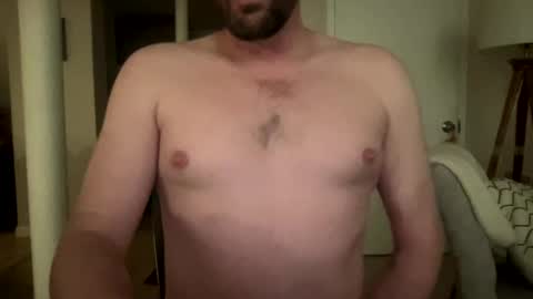 hornybottomdaddy online show from February 24, 3:55 am
