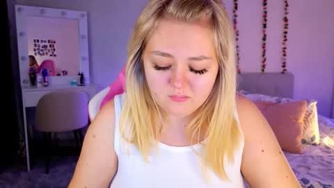 HornyCakee online show from November 29, 8:00 am