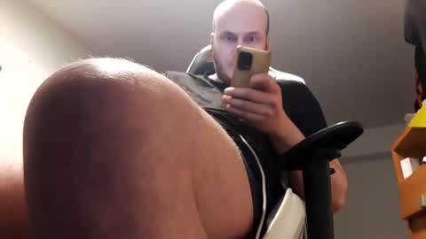 Snapshot of hornycock_1993 chatting on January 29, 6:01 am hornycock_1993 online show from January 29, 6:01 am