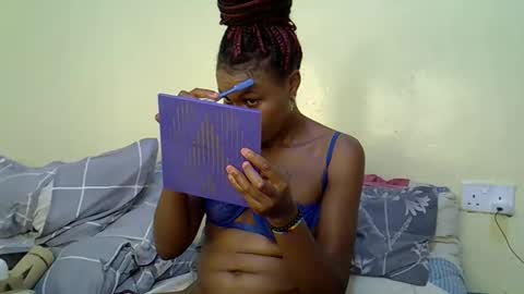 Sea girl online show from November 7, 8:50 am