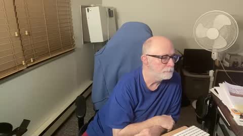 Snapshot of hornyeveryday24hours chatting on January 26, 11:18 pm Brett online show from January 26, 11:18 pm