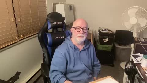 Snapshot of hornyeveryday24hours chatting on December 29, 2:27 am Brett online show from December 29, 2:27 am