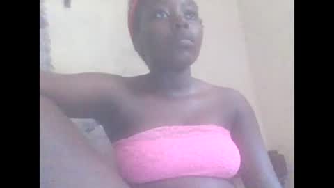 Snapshot of hornygal001 chatting on February 12, 8:49 am hornygal001 online show from February 12, 8:49 am