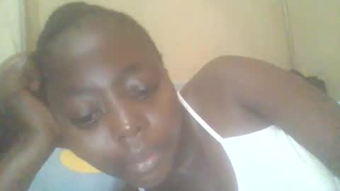 Snapshot of hornygal001 chatting on September 19, 9:02 am hornygal001 online show from September 19, 9:02 am