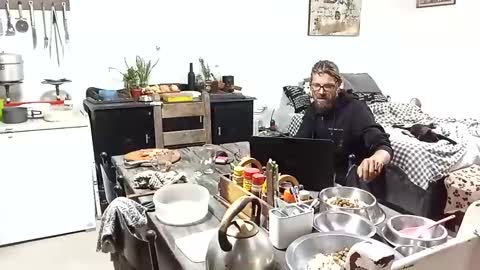 Nix  D online show from October 17, 4:22 pm