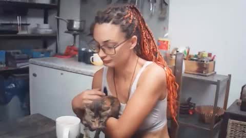 Nix  D online show from March 30, 5:51 am