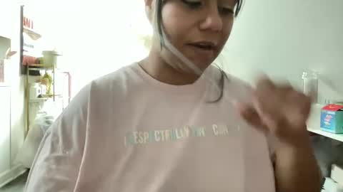 Snapshot of hornyhottykitten chatting on September 9, 1:33 pm hornyhottykitten online show from September 9, 1:33 pm