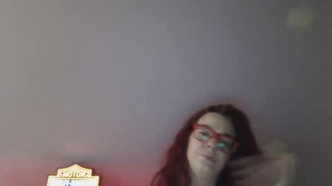 kittykitkat online show from December 14, 11:55 pm