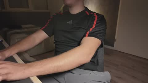 HornyLegalGoonerBoy online show from March 15, 8:12 pm