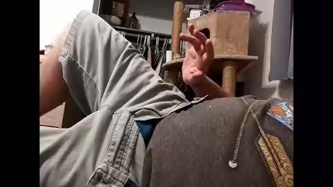 hornyman6942842 online show from December 14, 11:55 pm