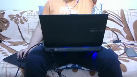 hornymonkey991 online show from March 2, 1:32 am