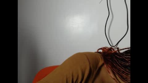 hornyxbum online show from February 1, 11:24 pm