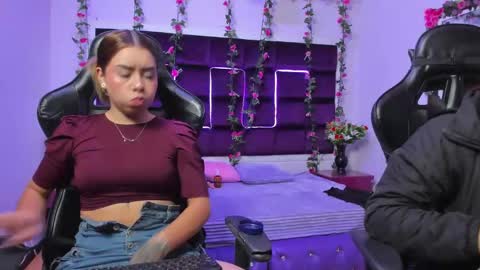 hornyy mom online show from October 21, 2:32 pm