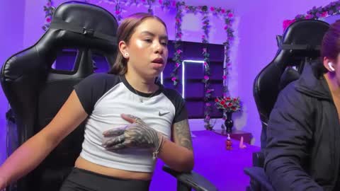 hornyy mom online show from September 12, 2:52 pm