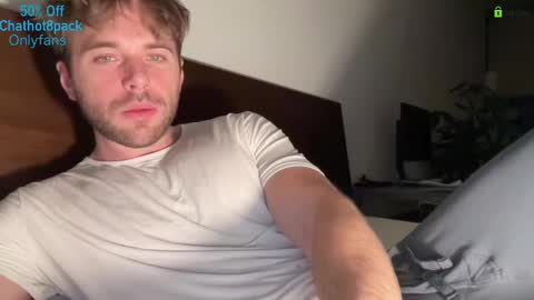 Edward aka Wolf online show from November 20, 10:18 pm