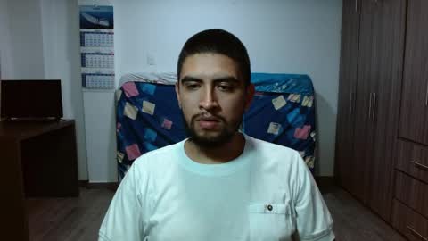 hot__husbands online show from May 14, 3:37 am