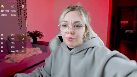   online show from October 20, 10:31 am