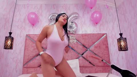 Emily online show from September 29, 11:53 am