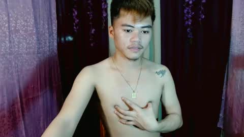 hot_emmanuel online show from March 1, 12:28 am