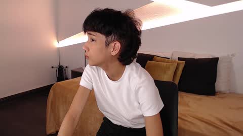 Alana online show from February 2, 9:23 pm