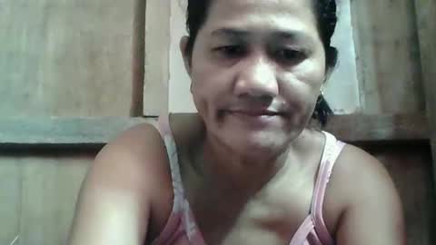 Snapshot of hot_mama09 chatting on February 17, 12:54 am hotmama online show from February 17, 12:54 am