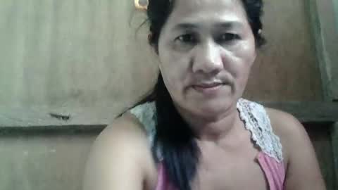 Snapshot of hot_mama09 chatting on March 10, 1:01 am hotmama online show from March 10, 1:01 am